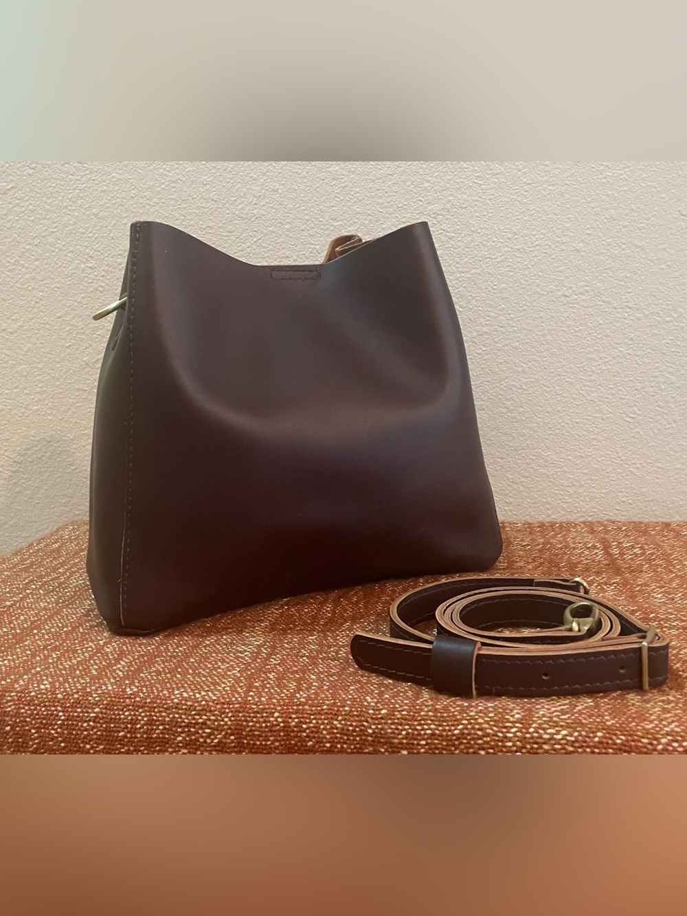 Portland Leather Butterfly Bucket